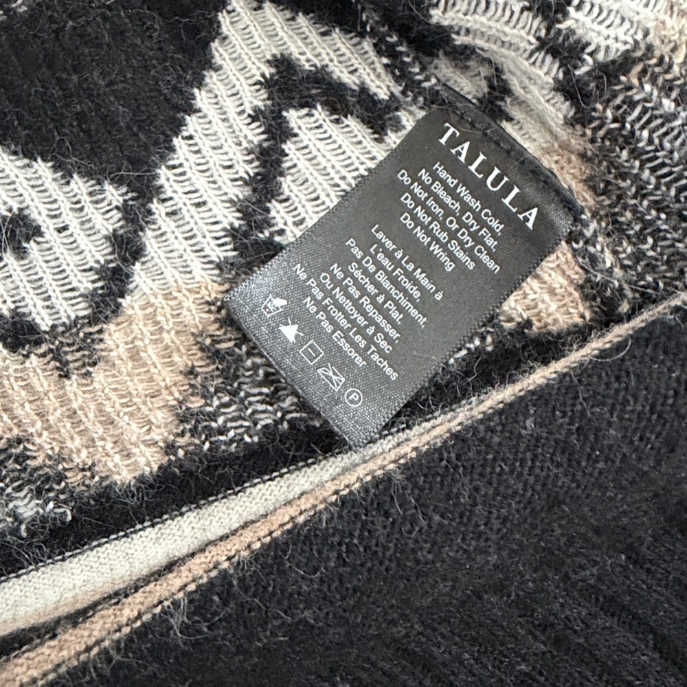Aritzia Talula Black & Cream Angora Cashmere Blend Cardigan – Small - Picture 6 of 7